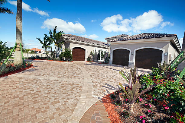 Best Residential Driveway Paver Services  in Huber Heights, OH